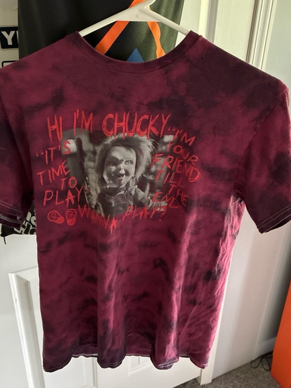 Hi I'm Chucky Tie-Dye Graphic Tee - Burgundy Size M
